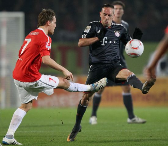 也是对自身 也是对自身